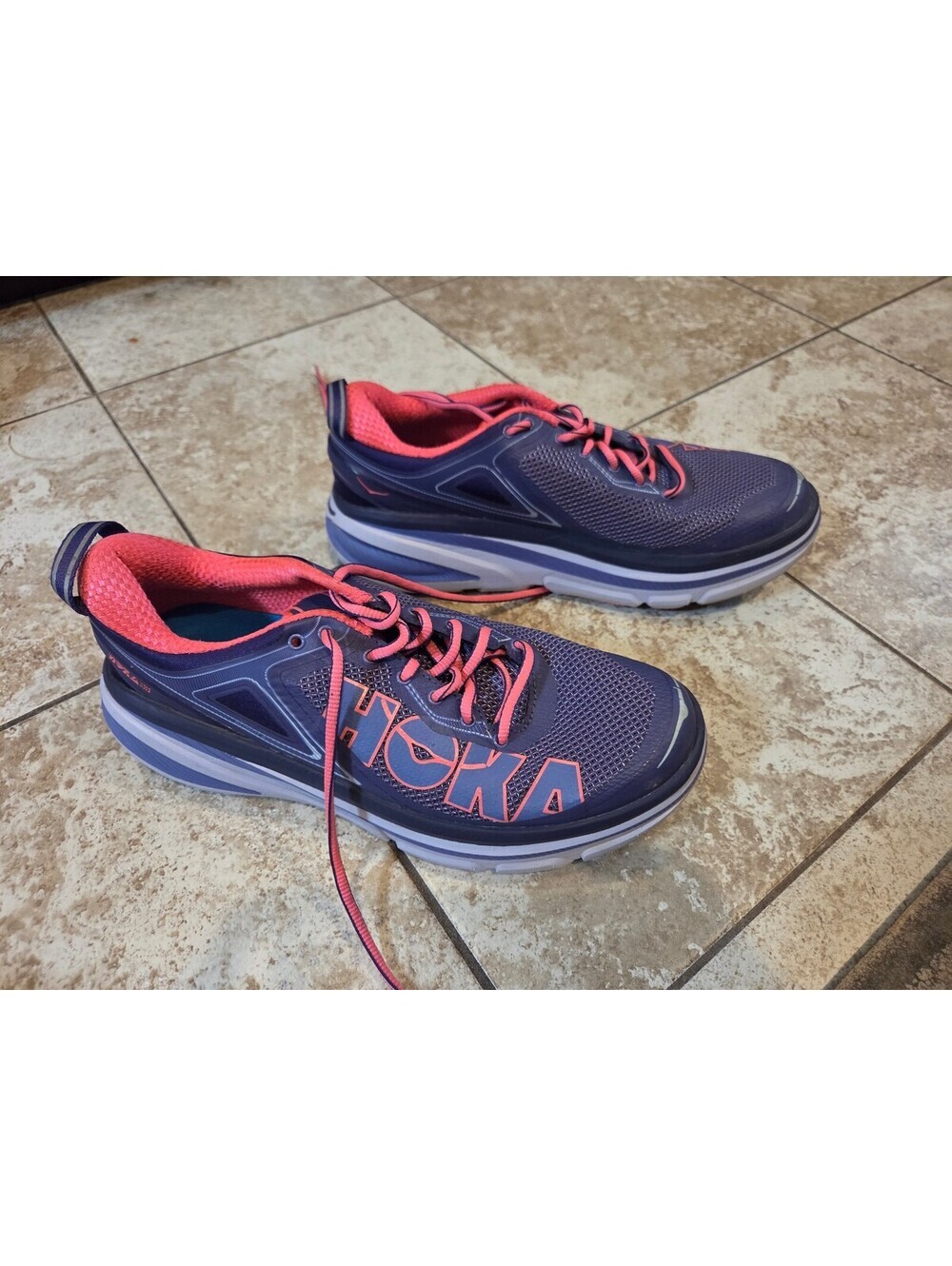 Sz 9.5/ 11/ 42.  HOKA Bondi 4 Running Shoes Mulberry Purple Neon Pink